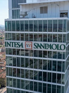 Intesa Sanpaolo Hit With €31.8 Million Fine After Employee Accessed 3,573 Customer Accounts